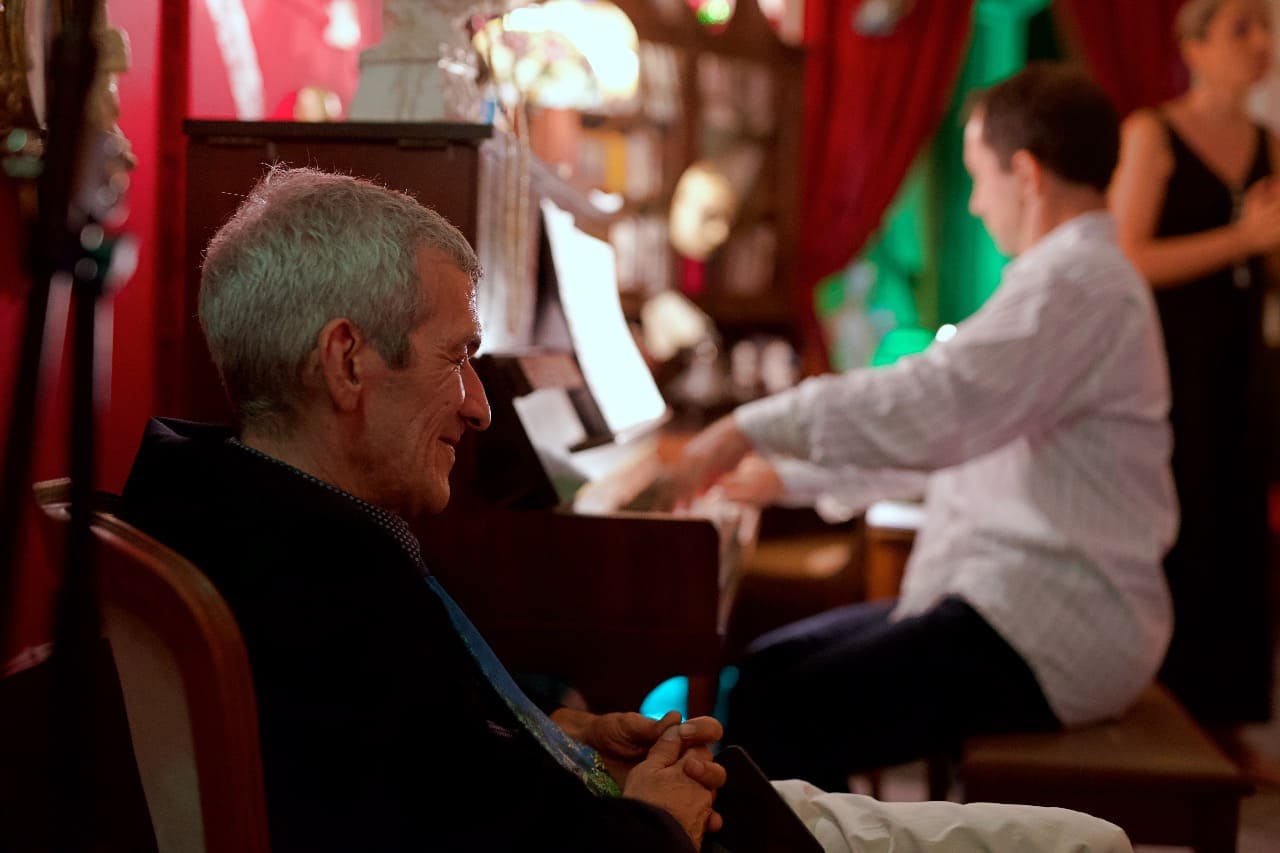 café philosophie fondateur